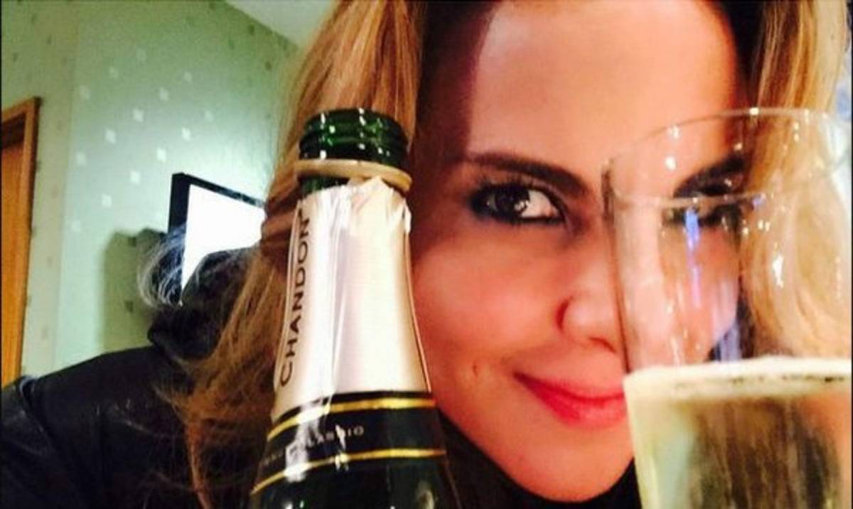 Especial: Por esta lujosa mansión y el tequila honor quieren investigar a Kate del Castillo