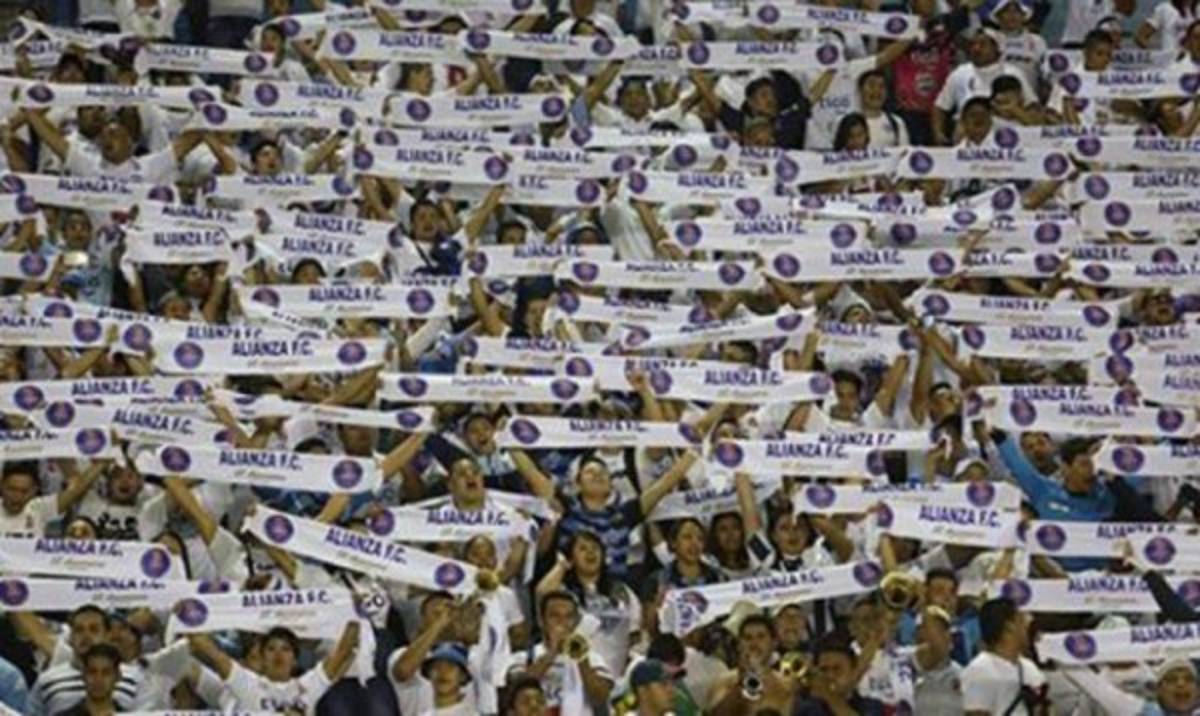 Las aficiones más apasionadas del fútbol de Centroamérica