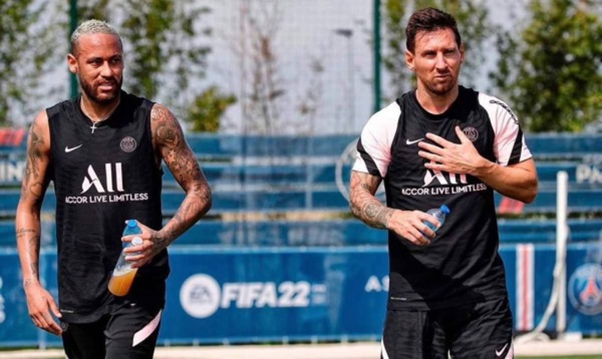 Así fue el primer entrenamiento de Messi en PSG: Su mejor amigo y abrazos con Sergio Ramos