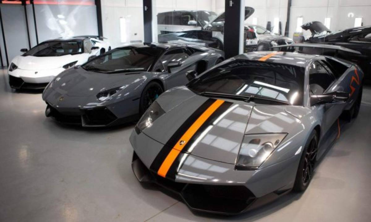 ¡De lujo! Los Lamborghinis que vende un solo hombre a los cracks de la Premier League