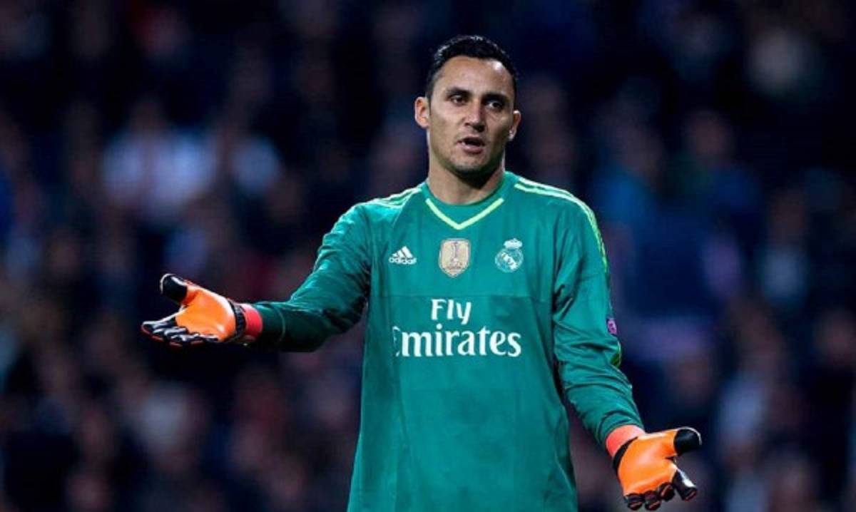 Keylor Navas es duda para Champions League por lesión