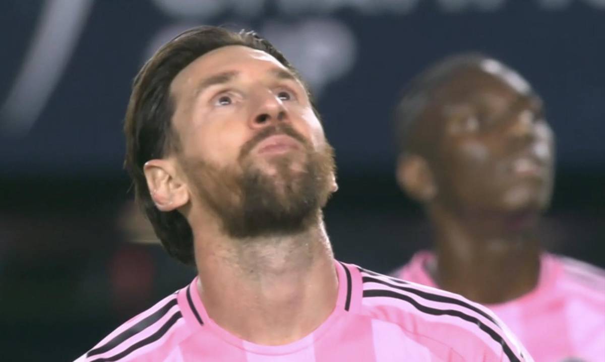 El motivo de la frustración de Messi, el amuleto de Said Martínez no funcionó y el reclamo de Luis Suárez