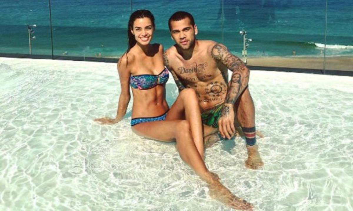 ¡Vaya sorpresa! Así fue la boda secreta de Dani Alves y Joana Sanz en Ibiza