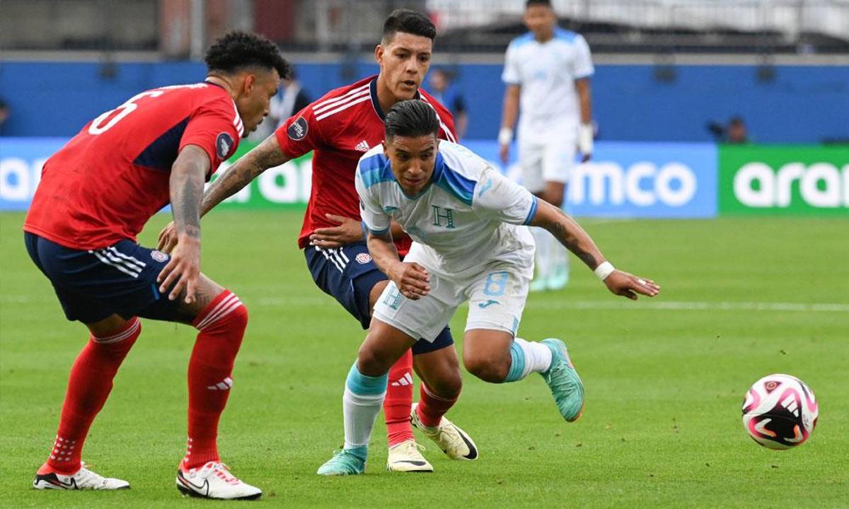 Un año con las puertas de la Selección de Honduras cerradas: así fue el conflicto entre Romell Quioto y Reinaldo Rueda