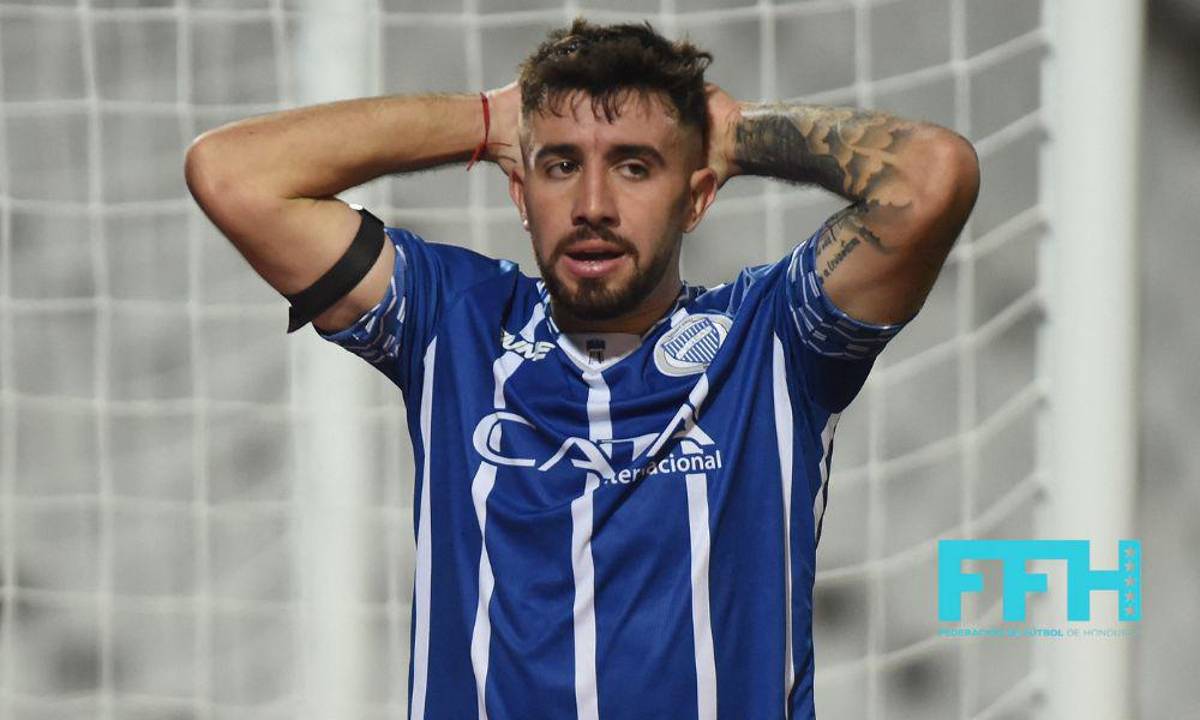 FICHAJES: Olimpia perdería tres titulares para enero, Motagua descarta jugador y la reunión clandestina de Messiniti