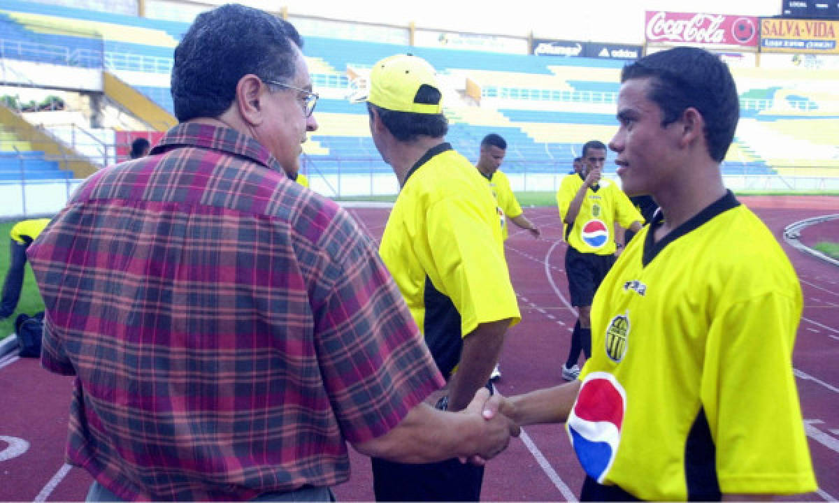 Juan de Dios Castillo, y su carrera en Honduras.