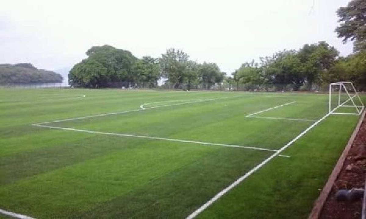 FOTOS: Exóticas canchas en Honduras donde juegan fútbol burocrático