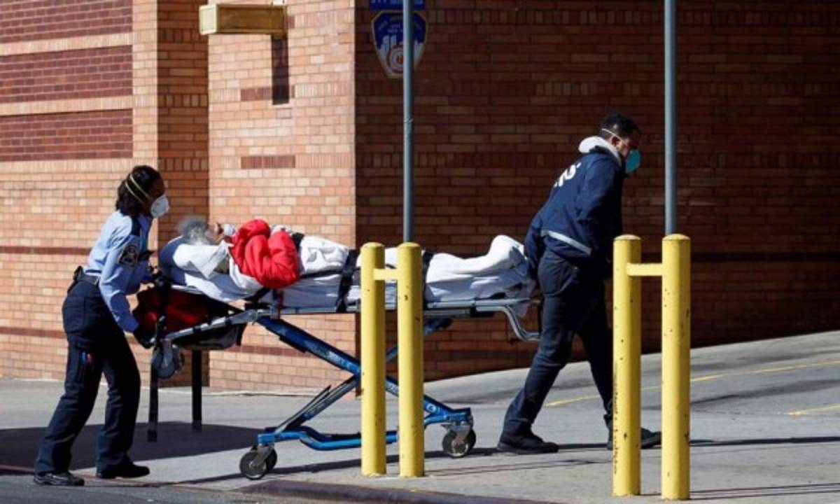 Estados Unidos: ¿Por qué el coronavirus está golpeando brutalmente al país más rico del mundo?