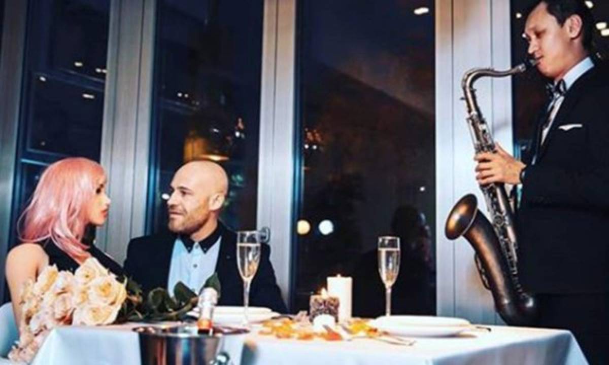 Yuri Tolochko, el popular fisicoculturista que se casará con su muñeca de silicona