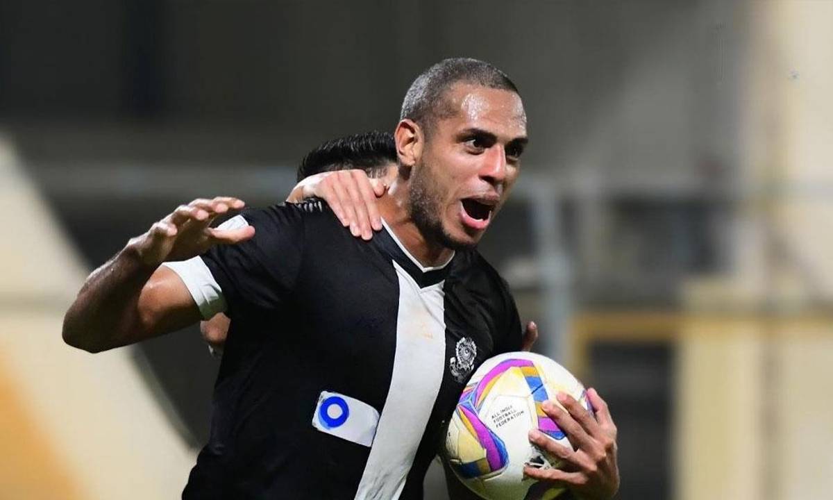 Henry Figueroa y 15 agentes libres apetecibles en el mercado de fichajes de Liga Nacional de Honduras