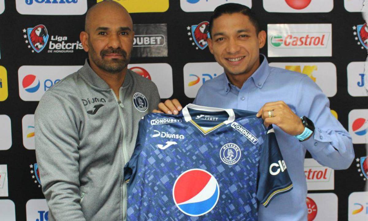 FICHAJES: Dejaría Olimpia por el extranjero, Motagua amarra cuatro altas y los legionarios que cambiarían de equipo