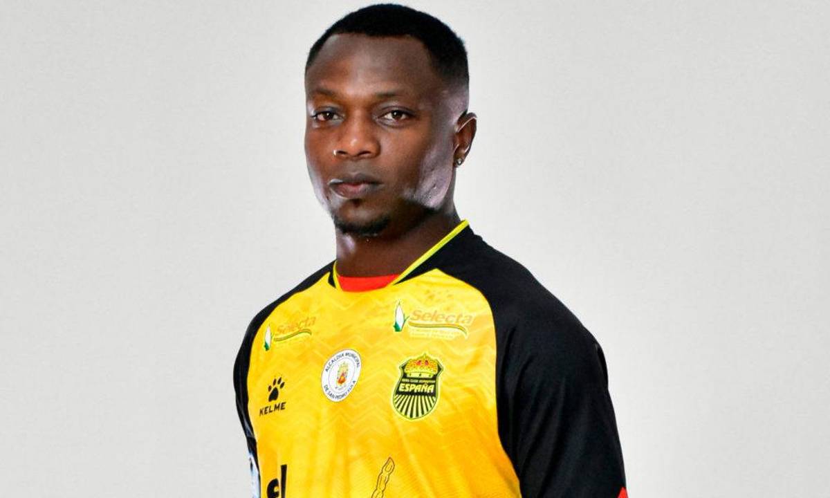 Legionario catracho en la órbita de clubes de la Serie A, Victoria anuncia nuevos fichajes y Real España sin noticias de “Buba”