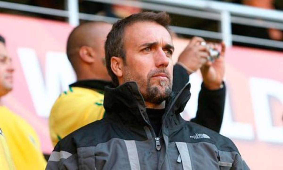 Batistuta desmiente que quiera amputarse sus piernas