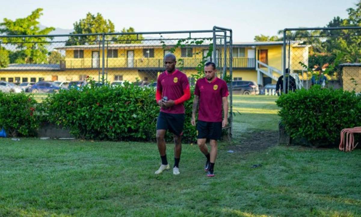 FICHAJES: Dos catrachos a la MLS; Marathón hace barrida, Vida confirma fichajes y Olimpia perderá a dos piezas