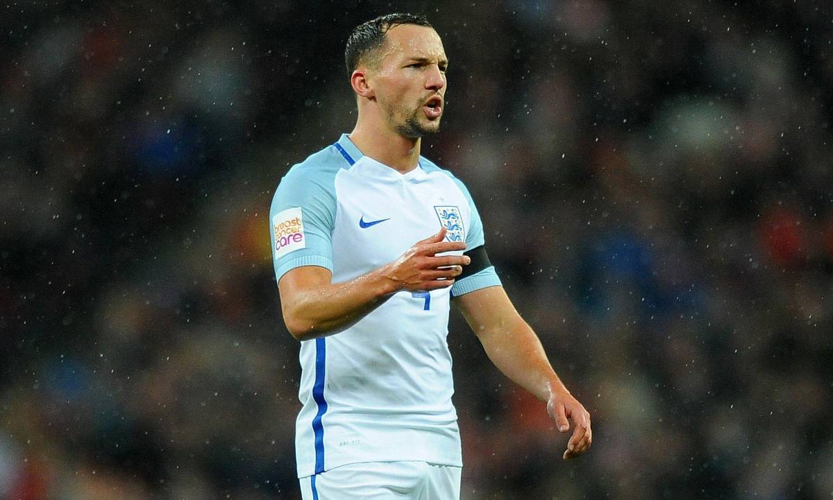 Ganó la Premier League, el Chelsea lo fichó por 40 millones y ahora es constructor de casas