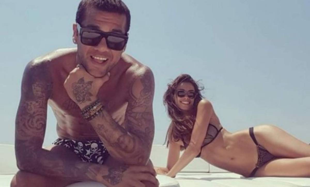 ¡Vaya sorpresa! Así fue la boda secreta de Dani Alves y Joana Sanz en Ibiza