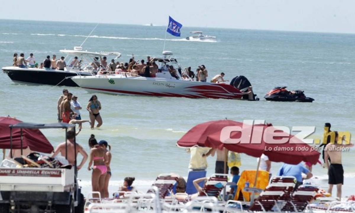 Las bellezas que calientan Fort Myers, lugar donde se concentra Honduras