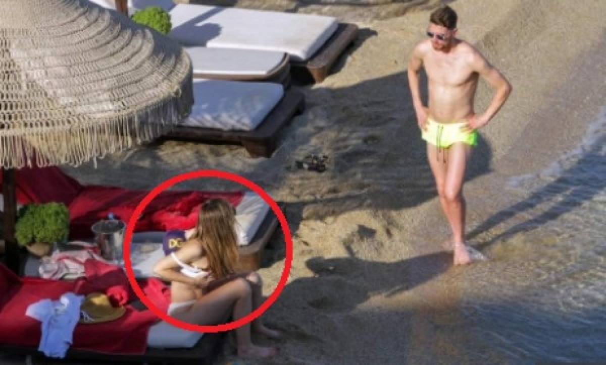 Jorginho, campeón de la Eurocopa y sus picantes vacaciones junto Catherine Harding; el descuido de la novia en la playa