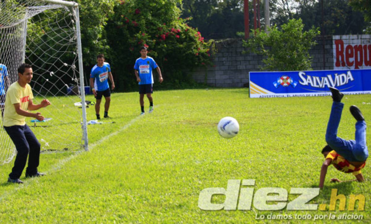 Aldea SOS visita al Real España.