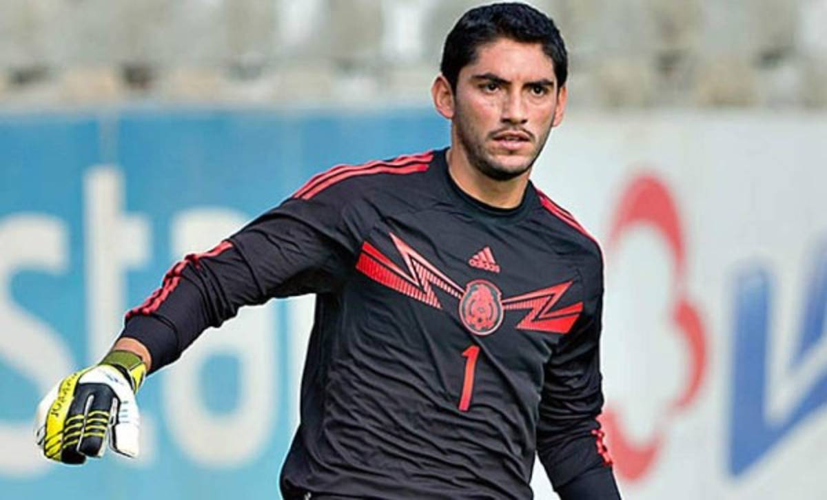 Noel Valladares, el portero con más juegos en la eliminatoria de la Concacaf