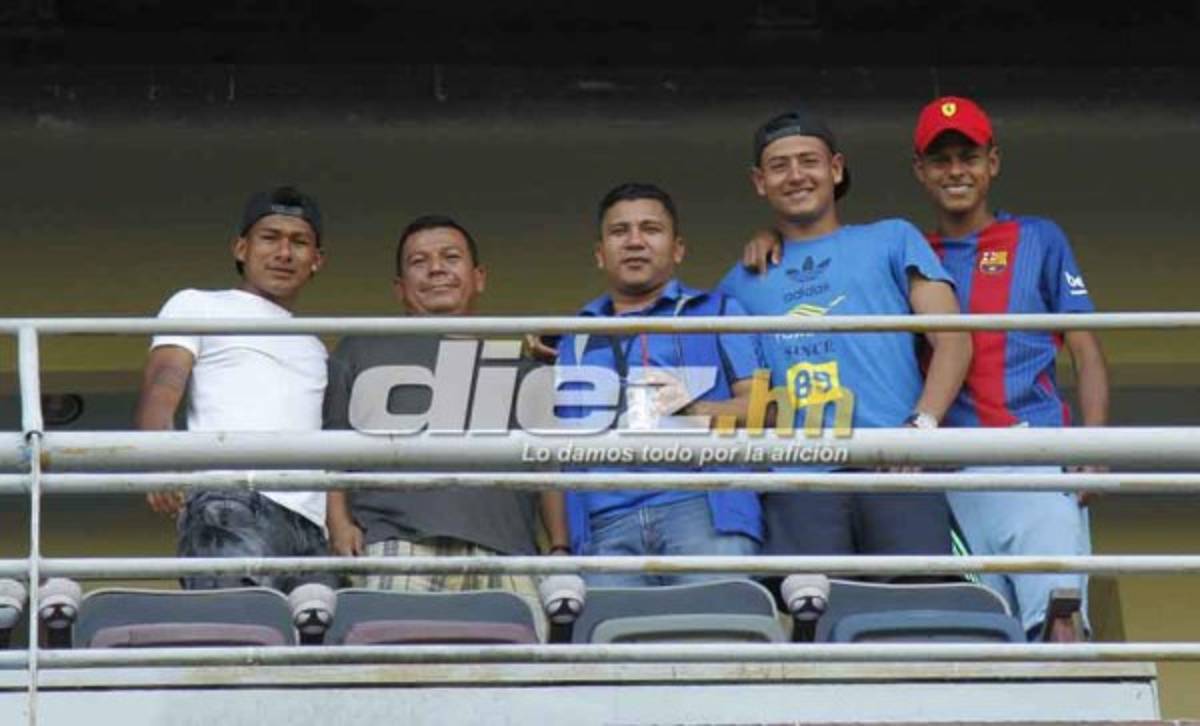 Las chicas lindas y las fotos curiosas que dejó la Copa Presidente