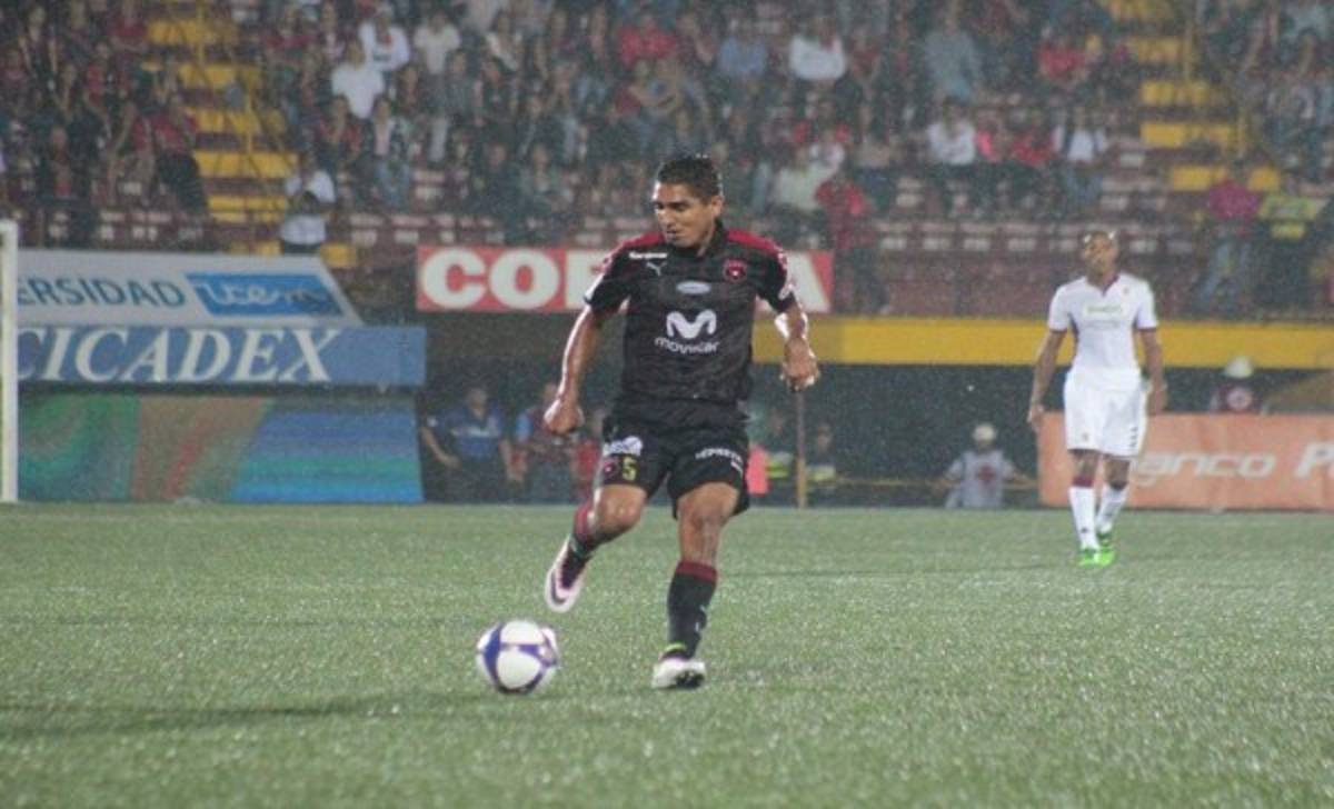 Jorge Claros y Carlos Discua finalistas en el fútbol de Costa Rica