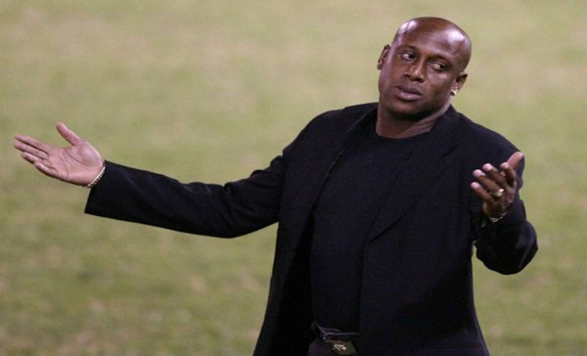 Medford: 'No entiendo cómo se juega domingo en la tarde y luego martes”