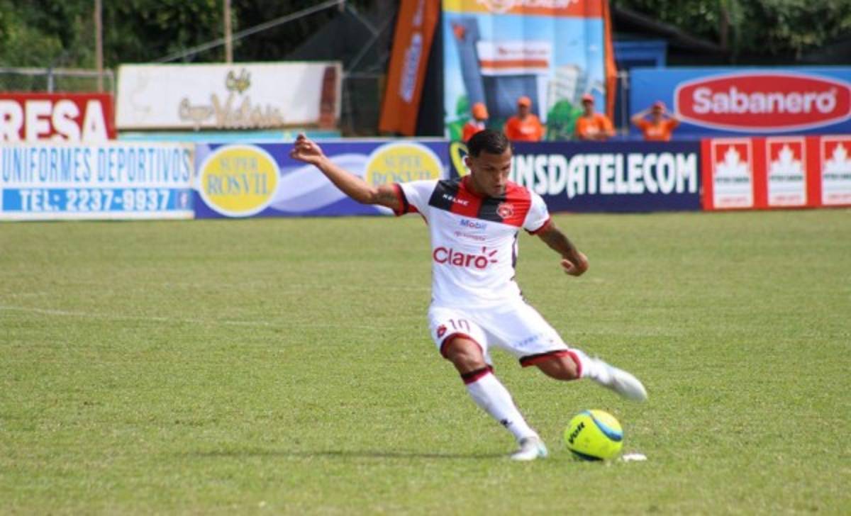 Aficionados de Alajuelense podrán diseñar el tercer uniforme