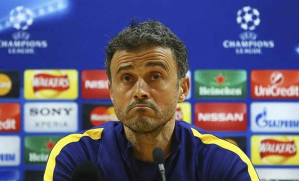 Confunden a cantante centroamericano con Luis Enrique del Barcelona en twitter