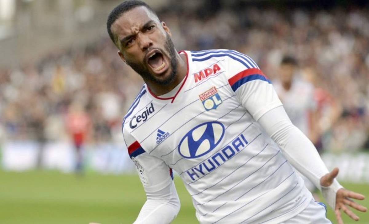 El Valencia necesita ganar en Lyon tras su tropiezo ante el Zenit