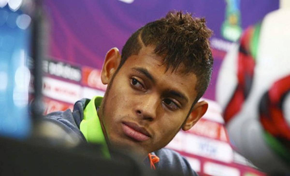 El delantero panameño Díaz encara desafío en la Segunda División de España