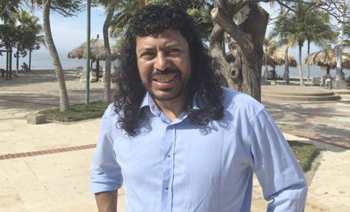 Higuita: 'Pelear un puesto es algo normal en el fútbol y hay un titular, Keylor Navas'