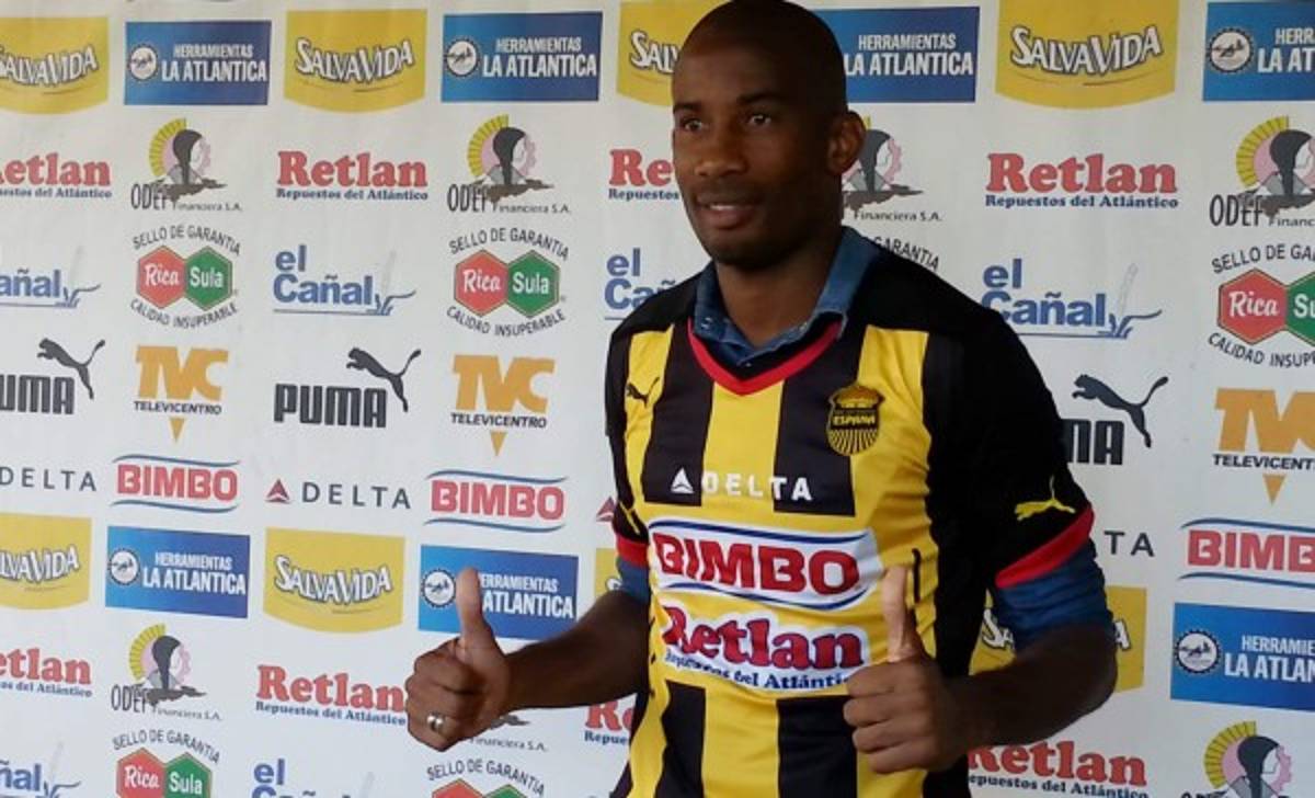 Allan Lalín deja con los moños hechos al Marathón y firma con Real España