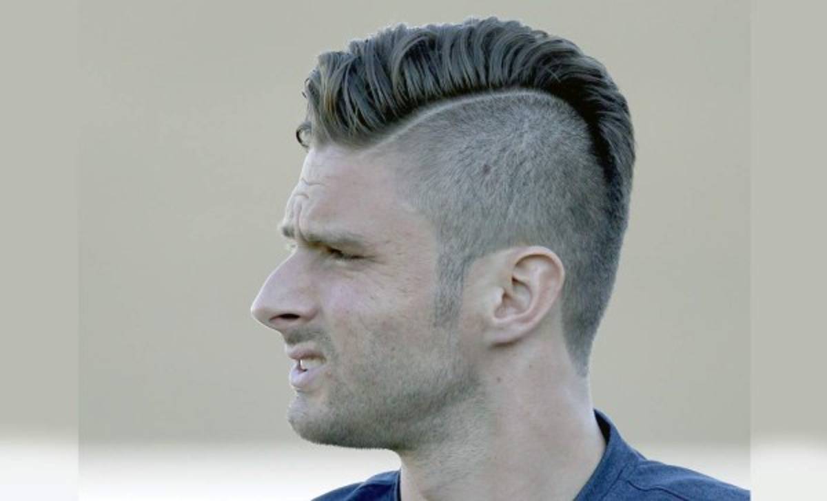 Jugadores que se familiarizaron con el ''Hitler haircut''