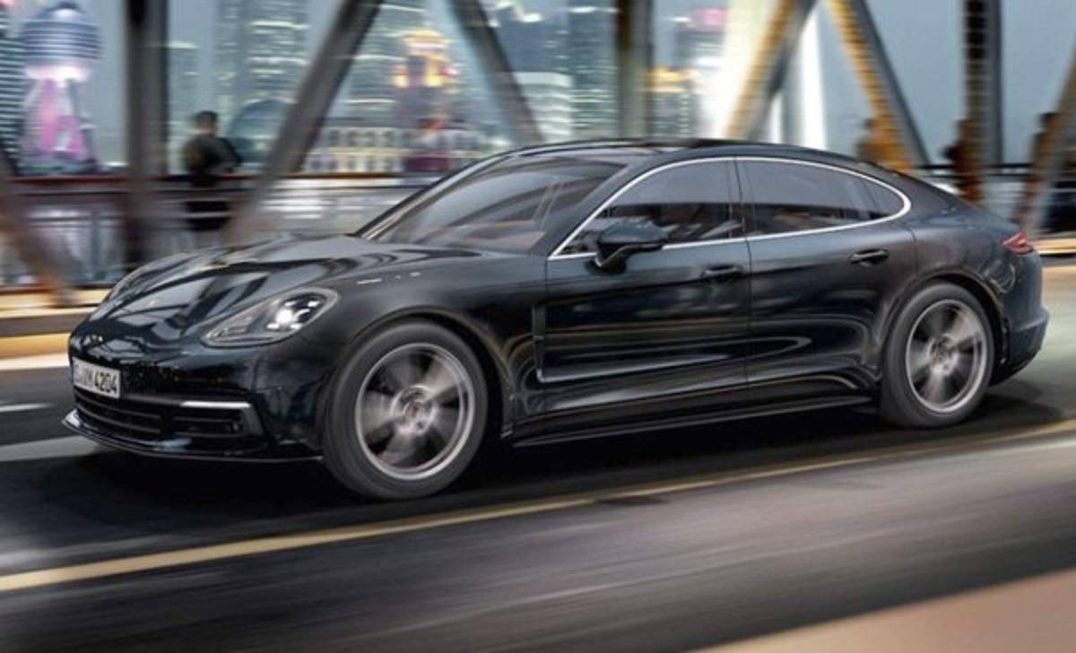 ¡Espectacular! La colección de carros de lujo de Neymar