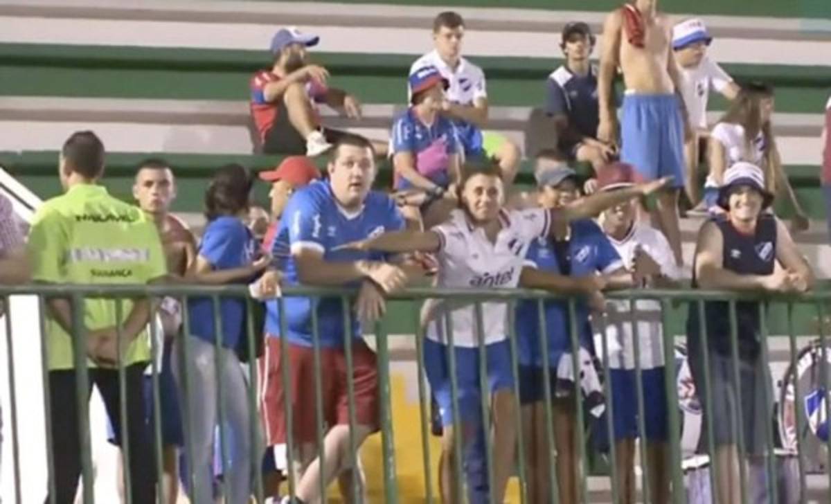 El Nacional expulsa a dos hinchas que se burlaron de tragedia de Chapecoense