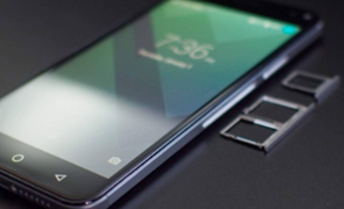 Llega el primer teléfono triple SIM ¿Y para qué?