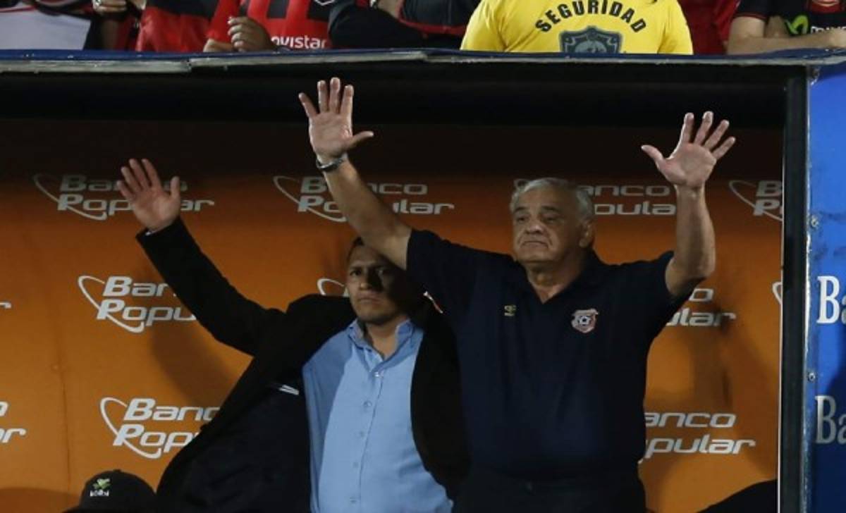 Los mejores directores técnicos de la historia en Centroamérica