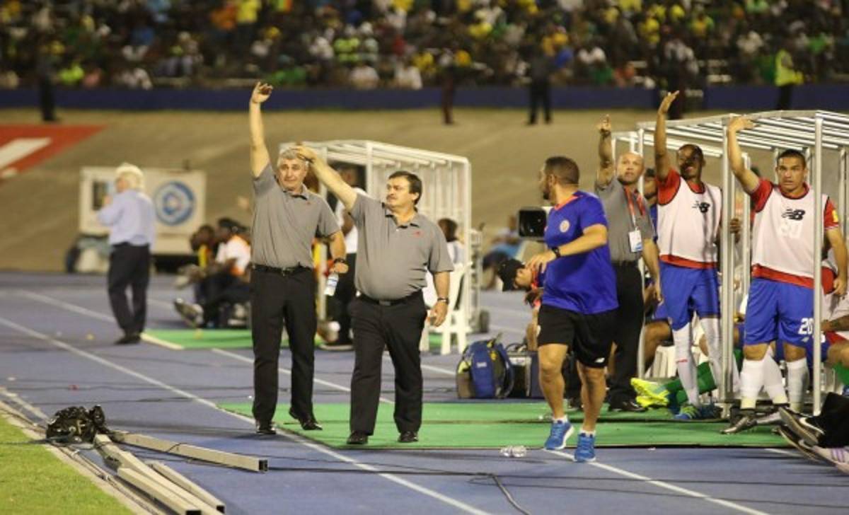 Posible 11 de Costa Rica para enfrentar a Jamaica