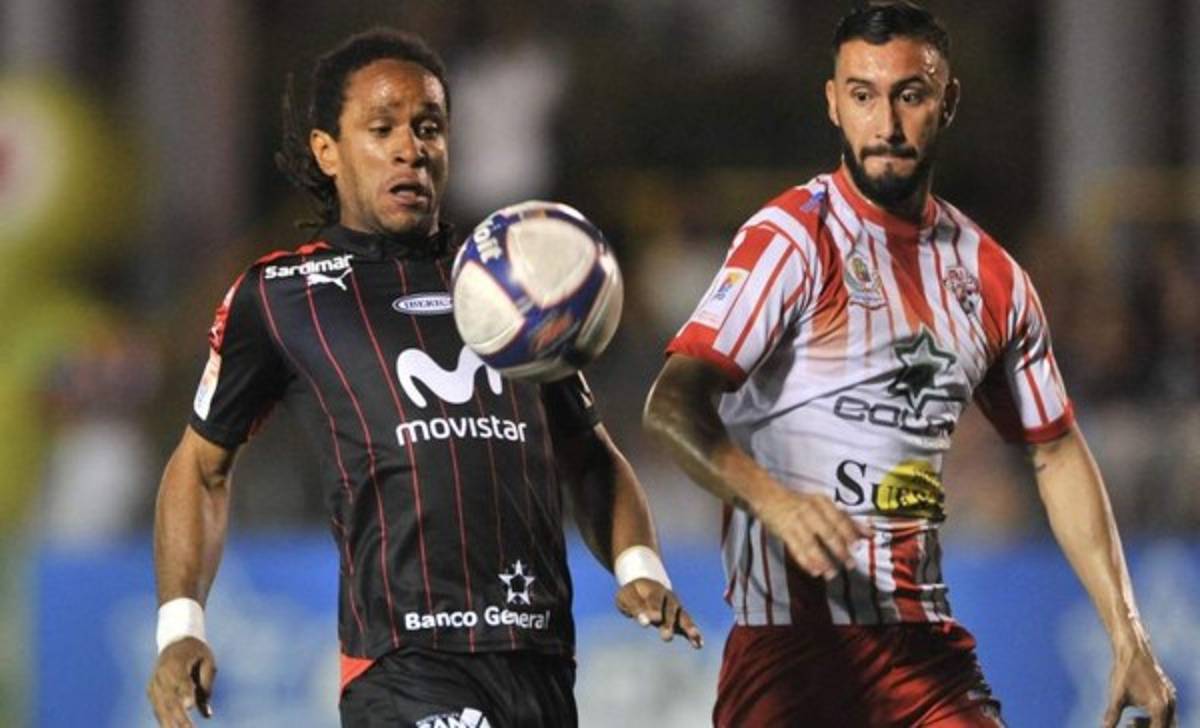 Alajuelense cerró participación en torneo tico con derrota ante Santos
