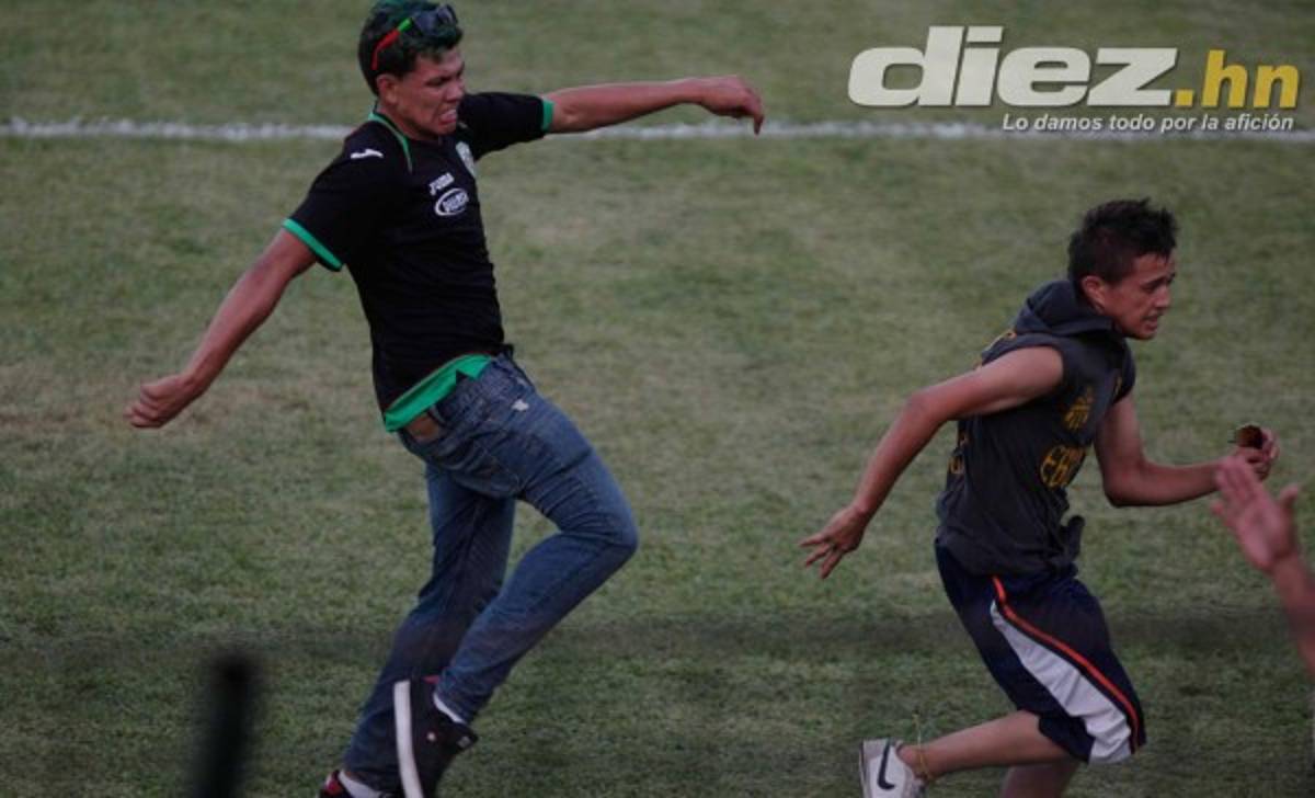 Vandalismo entre aficionados del Marathón y Real España