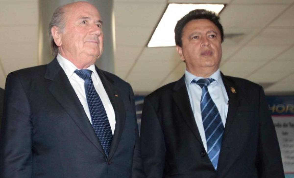 Honduras le dará su voto a Blatter para que siga como presidente de FIFA