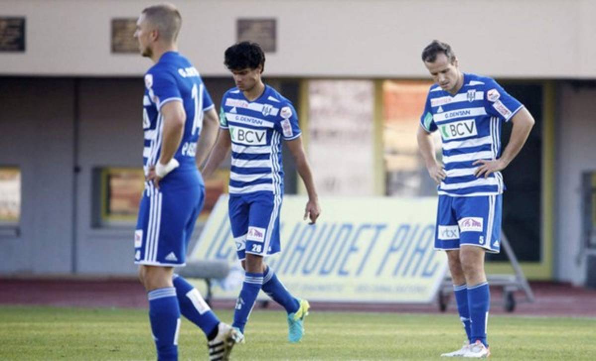 Mundialista costarricense Yeltsin Tejeda se lesiona y enciende las alarmas