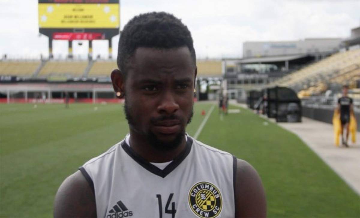 Waylon Francis seguirá en la MLS y no será compañero de Garrido y Rojas