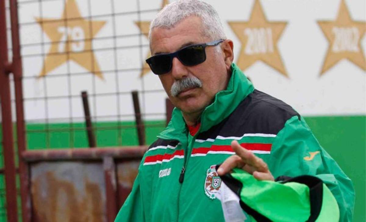 Manuel Keosseián no sigue como técnico del Marathón