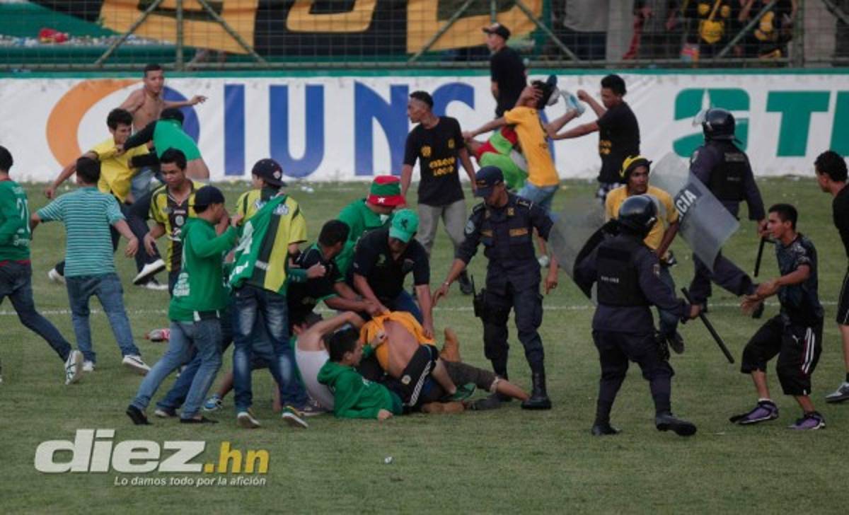 Vandalismo entre aficionados del Marathón y Real España