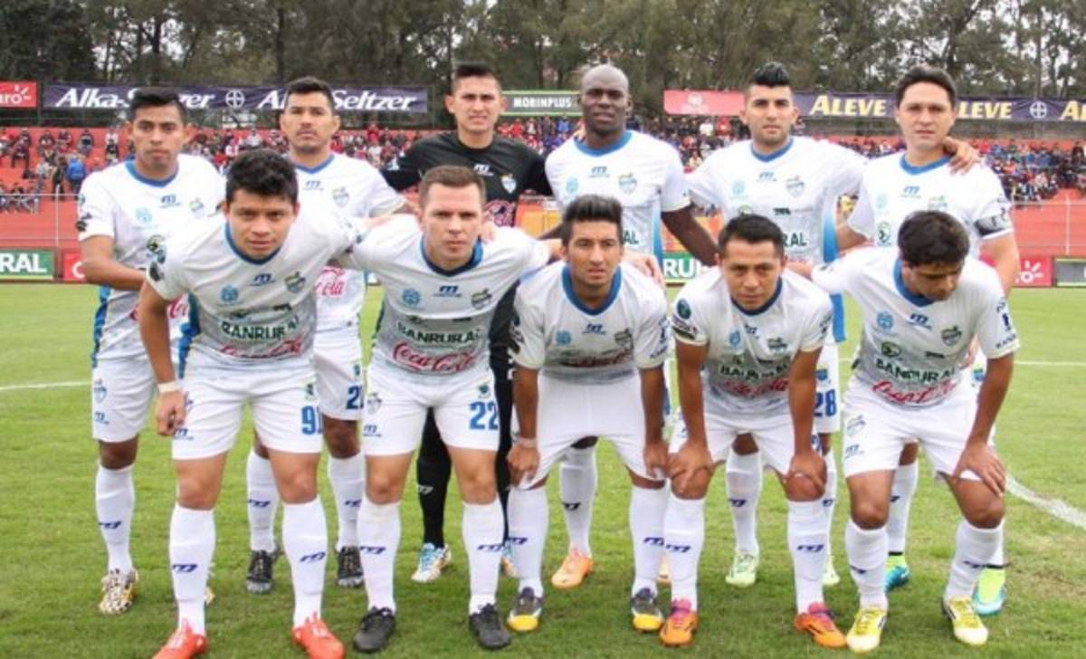 Cobán Imperial da de baja a 19 futbolistas tras quedar último en Guatemala