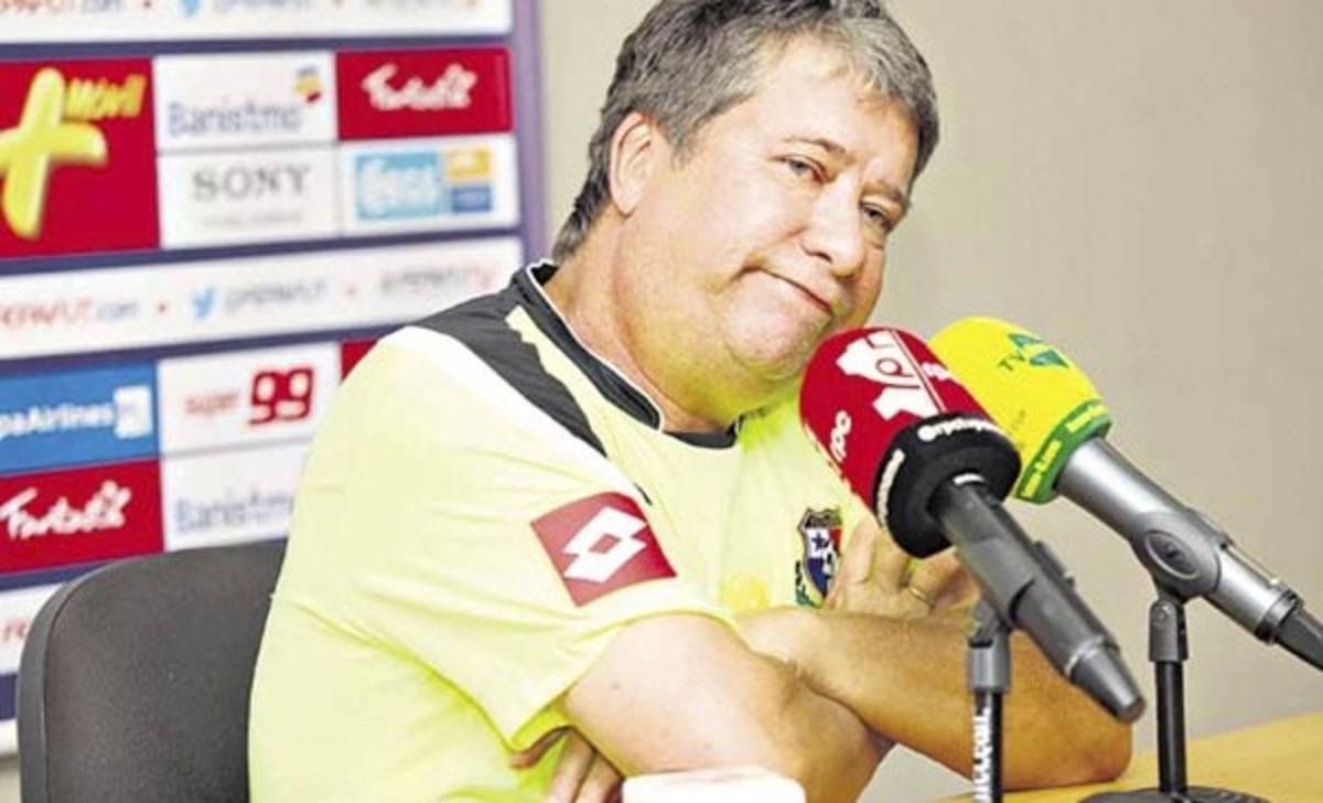 'Bolillo' Gómez: 'México va a ir al mundial jugando bien, mal o regular'