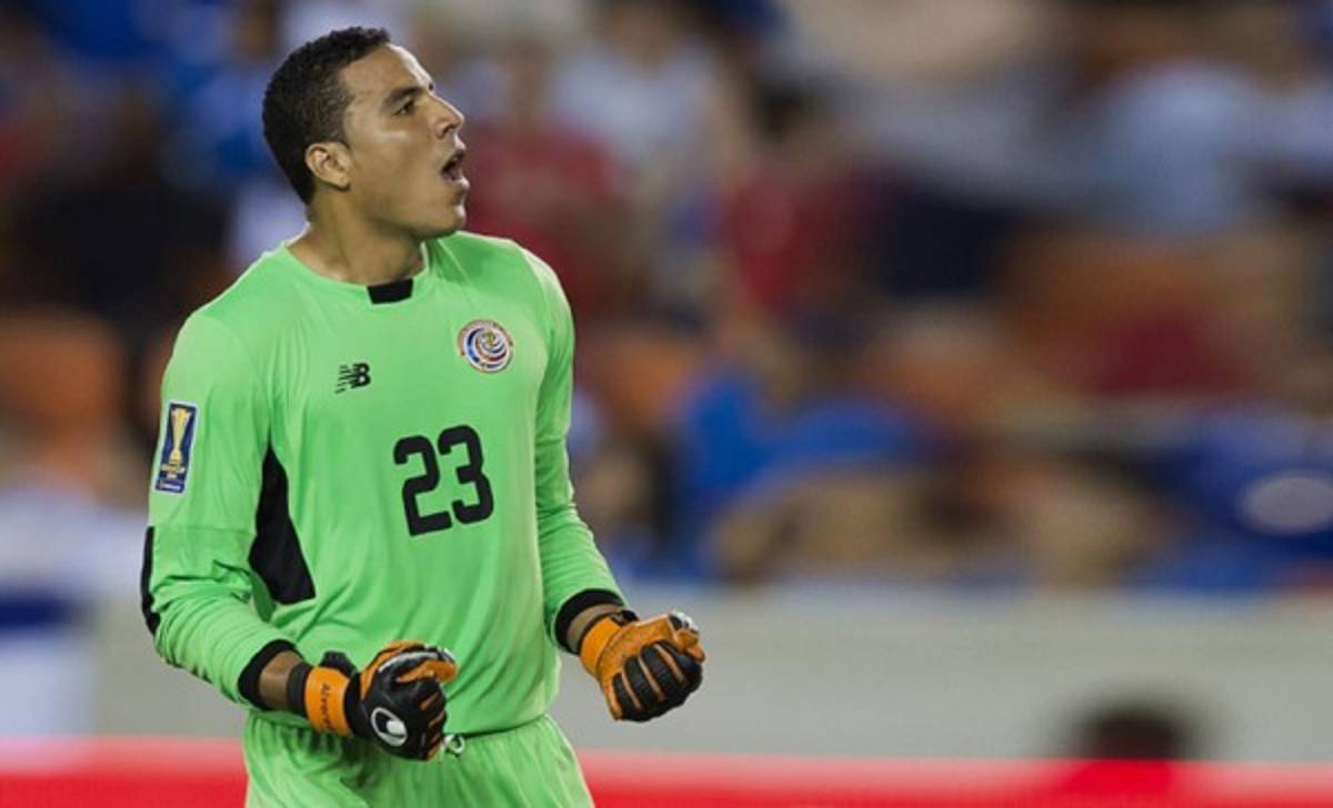 Fuerte discusión de tico Esteban Alvarado habría terminado en los golpes