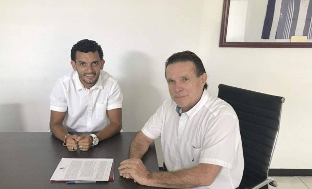 Saprissa anunció el regreso de Michael Barrantes
